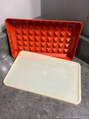 Tupperware Orange Retro Pyramid Tray with Cream Lid